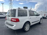 Used 2014 Lincoln Navigator 4WD image 5