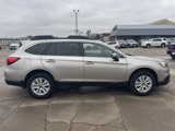 Used 2016 Subaru Outback 2.5i Premium image 5