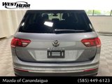 Used 2022 Volkswagen Tiguan SE w/ Panoramic Sunroof Package image 6