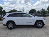 Used 2021 Jeep Grand Cherokee Laredo X image 2