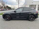 Used 2022 Alfa Romeo Stelvio Veloce image 5