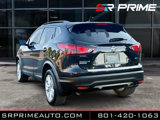 Used 2017 Nissan Rogue Sport SV image 2