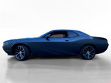 Used 2014 Dodge Challenger SXT image 2