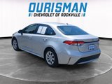 Used 2020 Toyota Corolla LE image 4