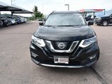 Used 2017 Nissan Rogue SL image 2