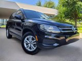 Used 2017 Volkswagen Tiguan S image 2