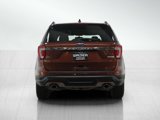 Used 2018 Ford Explorer XLT image 4