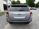 Used 2017 Jeep Compass Latitude image 4