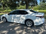 Used 2021 Toyota Camry LE image 3