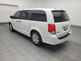 Used 2019 Dodge Grand Caravan SE w/ UConnect Hands-Free Group image 3