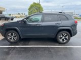 Used 2017 Jeep Cherokee Trailhawk w/ Comfort/Convenience Group image 2