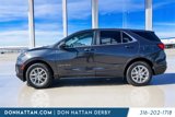 Used 2023 Chevrolet Equinox LT image 2