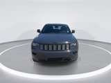Used 2018 Jeep Grand Cherokee Altitude image 3