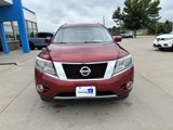 Used 2016 Nissan Pathfinder Platinum image 2