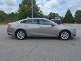Used 2022 Chevrolet Malibu LT image 3