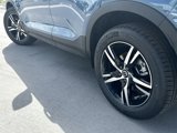 New 2025 Volvo XC40 B5 Core image 4