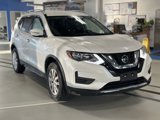 Used 2020 Nissan Rogue SV image 3