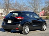 Used 2019 Nissan Kicks S image 5
