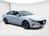 Certified 2023 Hyundai Elantra SEL w/ Convenience Package image 3