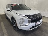 Used 2022 Mitsubishi Outlander SE image 3