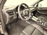 Used 2025 Porsche Macan image 4