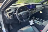 New 2025 Lexus ES 300h w/ Luxury Package image 6