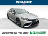 Used 2021 Toyota Camry SE image 1
