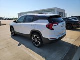 Used 2022 GMC Terrain SLT w/ Infotainment Package II image 5