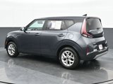 Used 2023 Kia Soul LX w/ LX Technology Package image 3