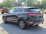 Used 2019 Lincoln MKC Reserve image 4