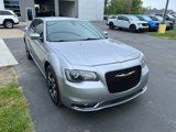 Used 2018 Chrysler 300 S image 3