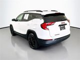 Used 2021 GMC Terrain SLT w/ Elevation Edition image 5