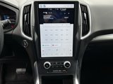 Used 2022 Ford Edge Titanium image 6