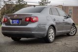 Used 2010 Volkswagen Jetta SEL image 3