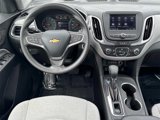 Used 2022 Chevrolet Equinox LS image 2