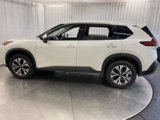 Used 2021 Nissan Rogue SV image 3