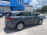 Used 2020 Kia Sorento LX w/ LX I4 Convenience Package image 3
