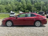 Used 2018 Toyota Camry LE image 3