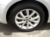 Used 2011 Volkswagen Jetta SE image 3