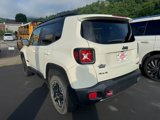 Used 2017 Jeep Renegade Trailhawk image 4