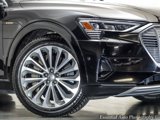 Used 2019 Audi e-tron Prestige w/ Prestige Package image 3