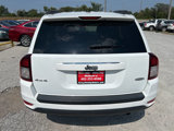 Used 2016 Jeep Compass Latitude image 5