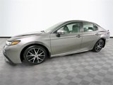Used 2021 Toyota Camry SE image 4