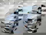 Used 2017 Chrysler Pacifica Touring image 2