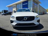 Used 2024 Volvo S60 B5 Plus w/ Climate Package image 3