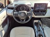 Used 2021 Toyota Corolla LE image 3