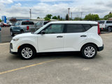 Used 2020 Kia Soul LX image 2