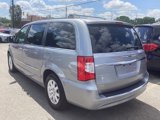 Used 2016 Chrysler Town & Country Touring image 5