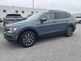 Used 2019 Volkswagen Tiguan SE image 3