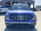 Used 2024 Hyundai Venue SEL image 2